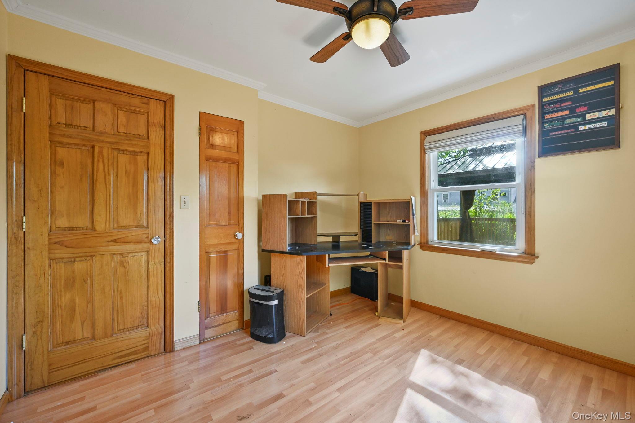 Single Family Croydon  Westchester County, NY 10710, MLS-990221-28