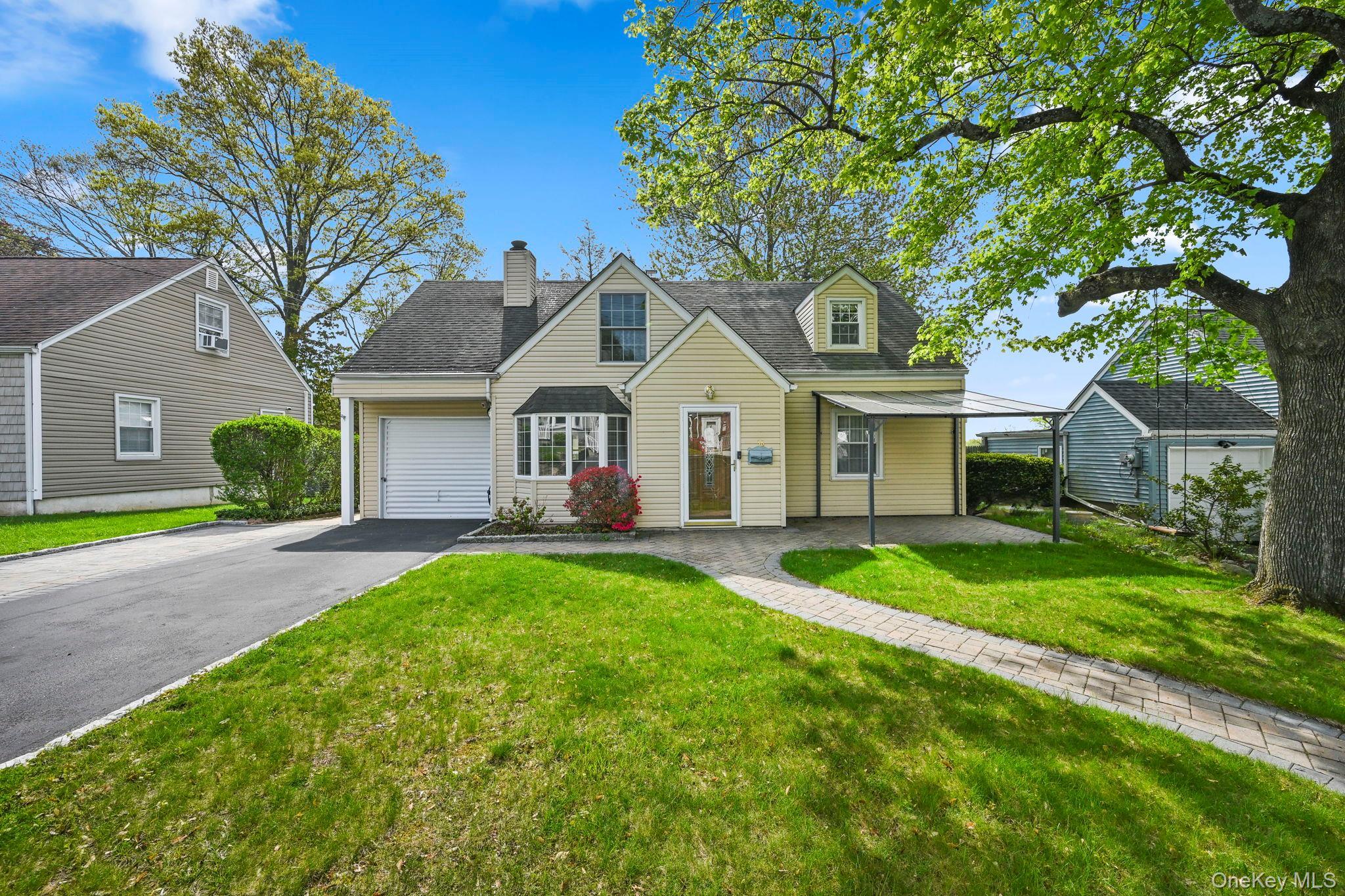 Single Family Croydon  Westchester County, NY 10710, MLS-990221-4