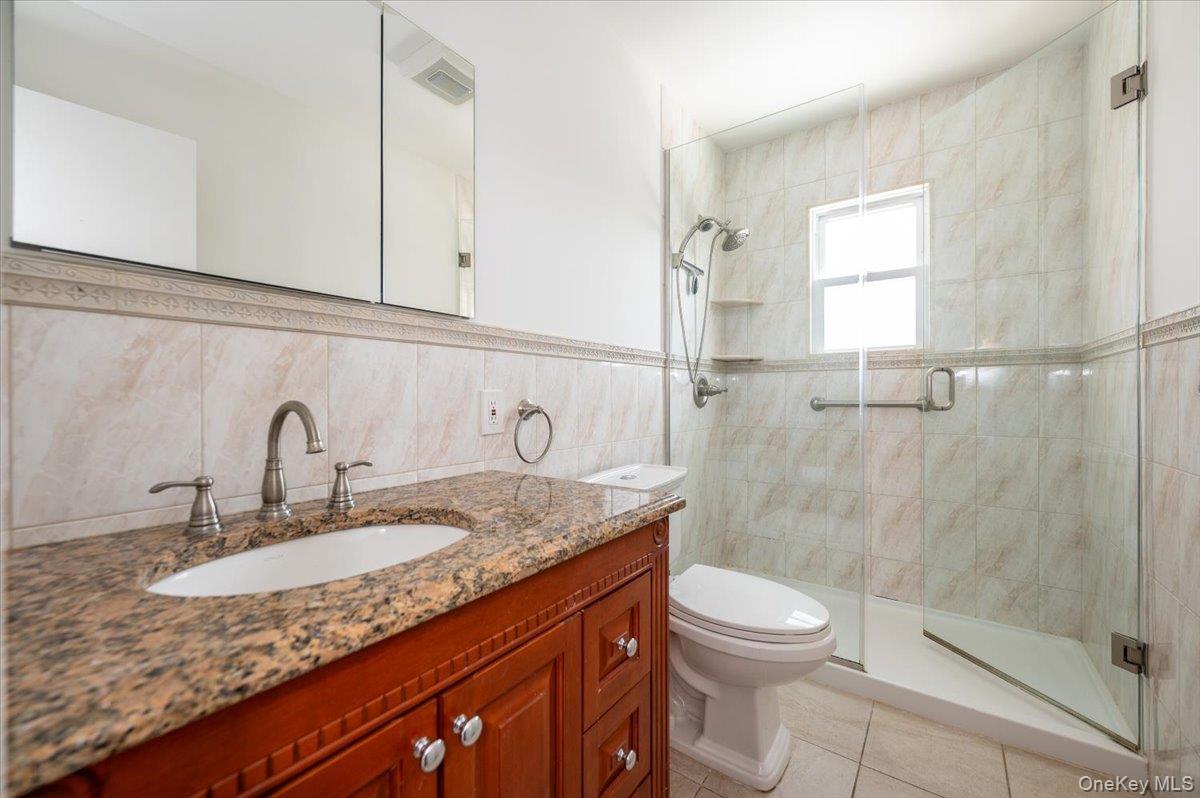 Single Family Pennyfield  Bronx, NY 10465, MLS-990234-12