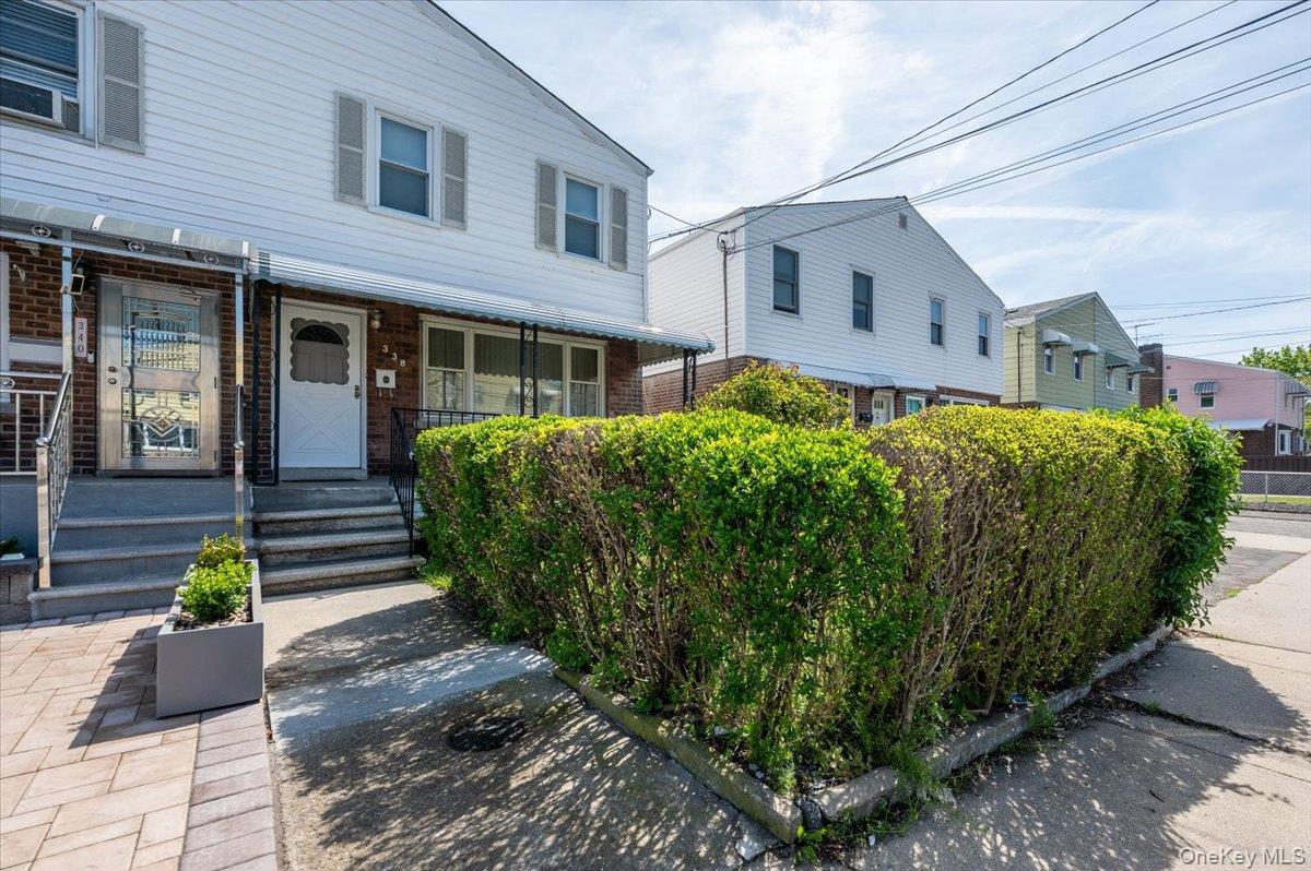 Single Family Pennyfield  Bronx, NY 10465, MLS-990234-23