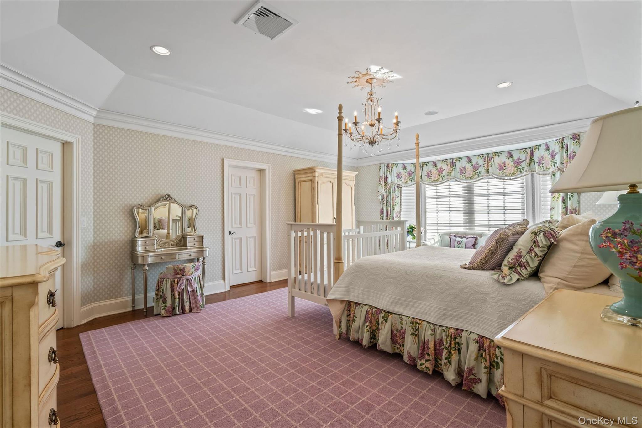 Single Family Short Beach Road Suffolk County, NY 11780, MLS-990237-31