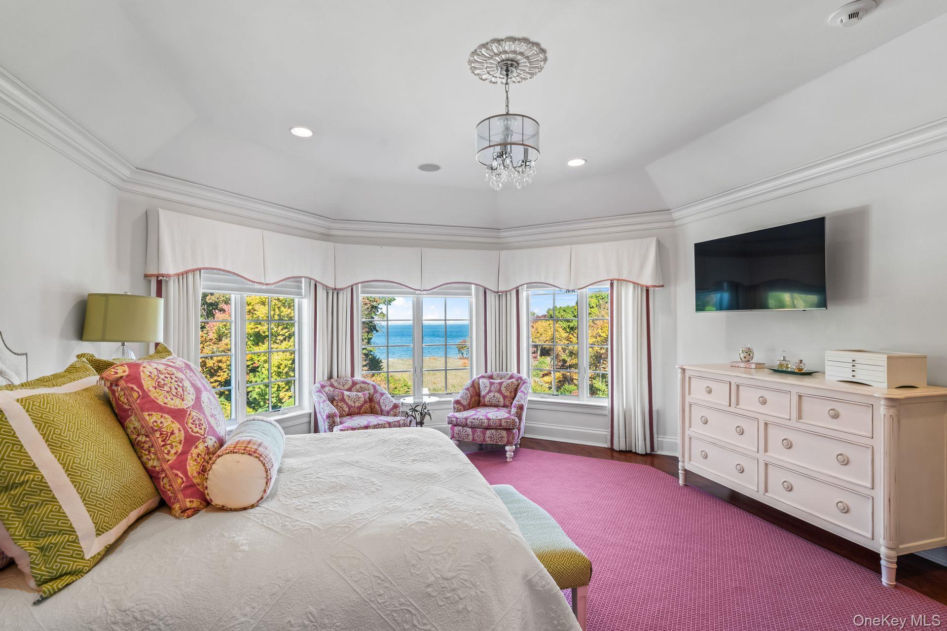 Single Family Short Beach Road Suffolk County, NY 11780, MLS-990237-33