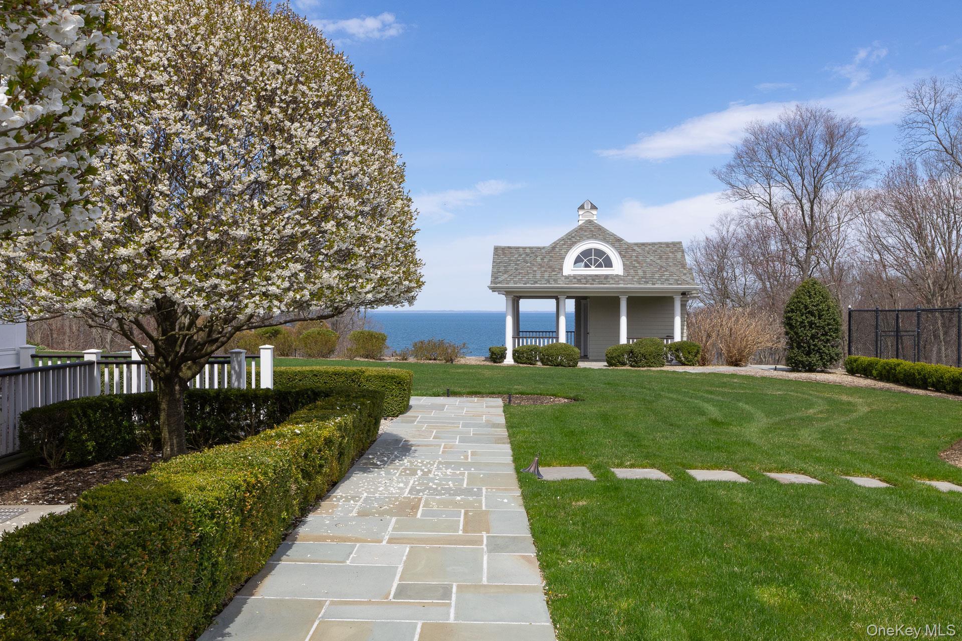 Single Family Short Beach Road Suffolk County, NY 11780, MLS-990237-40