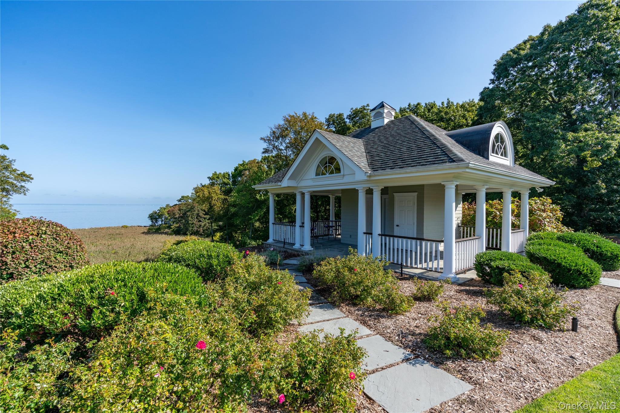 Single Family Short Beach Road Suffolk County, NY 11780, MLS-990237-41