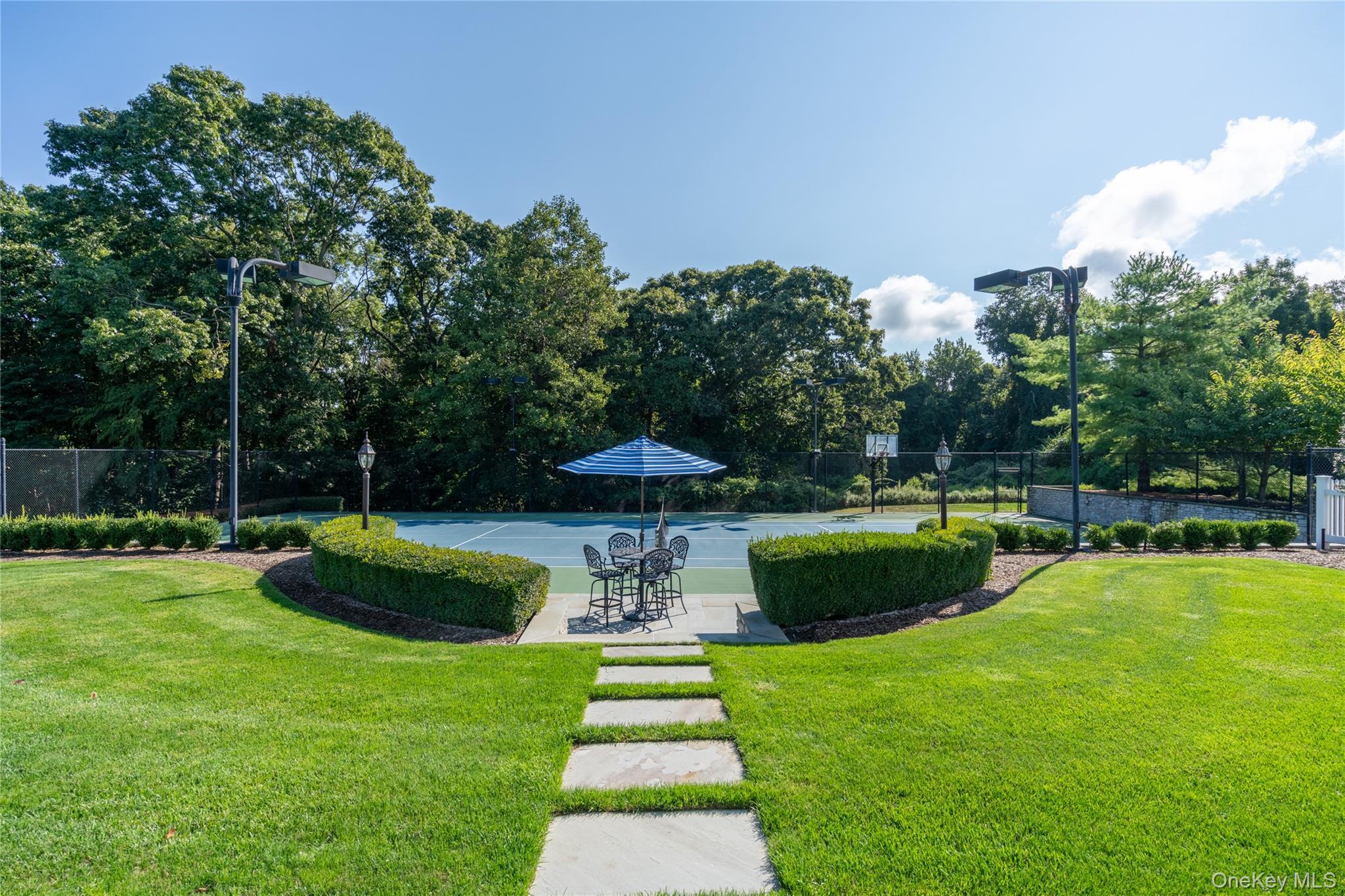 Single Family Short Beach Road Suffolk County, NY 11780, MLS-990237-43