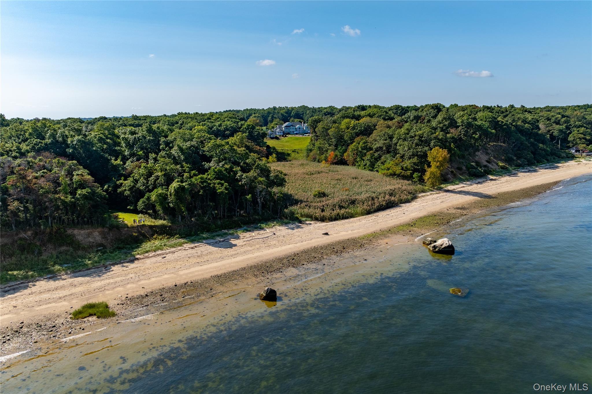 Single Family Short Beach Road  Suffolk County, NY 11780, MLS-990237-46
