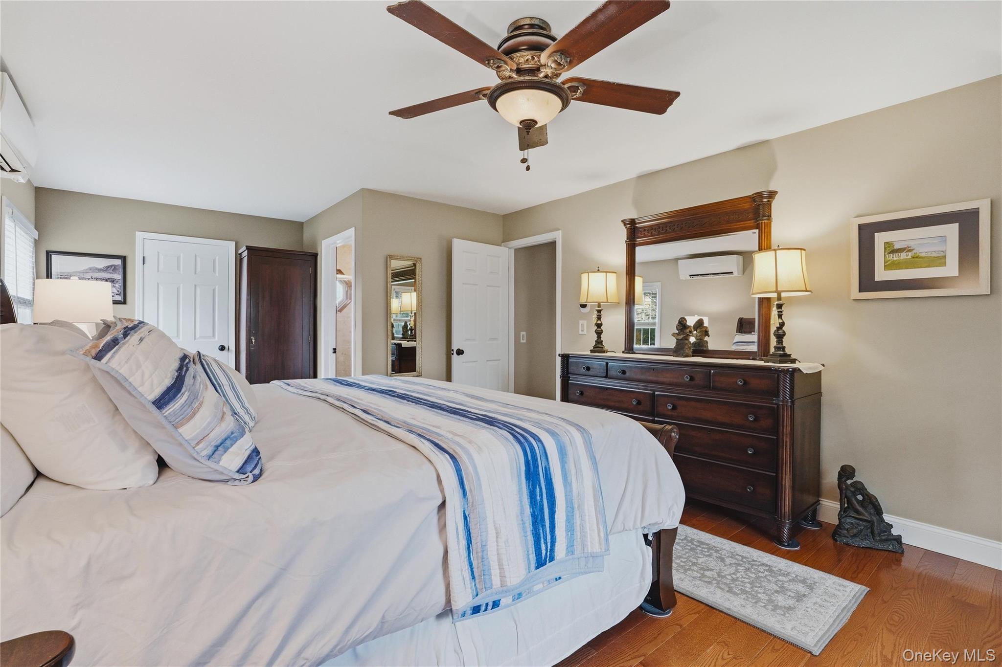 Single Family Mountain View  Ulster County, NY 12443, MLS-990245-22