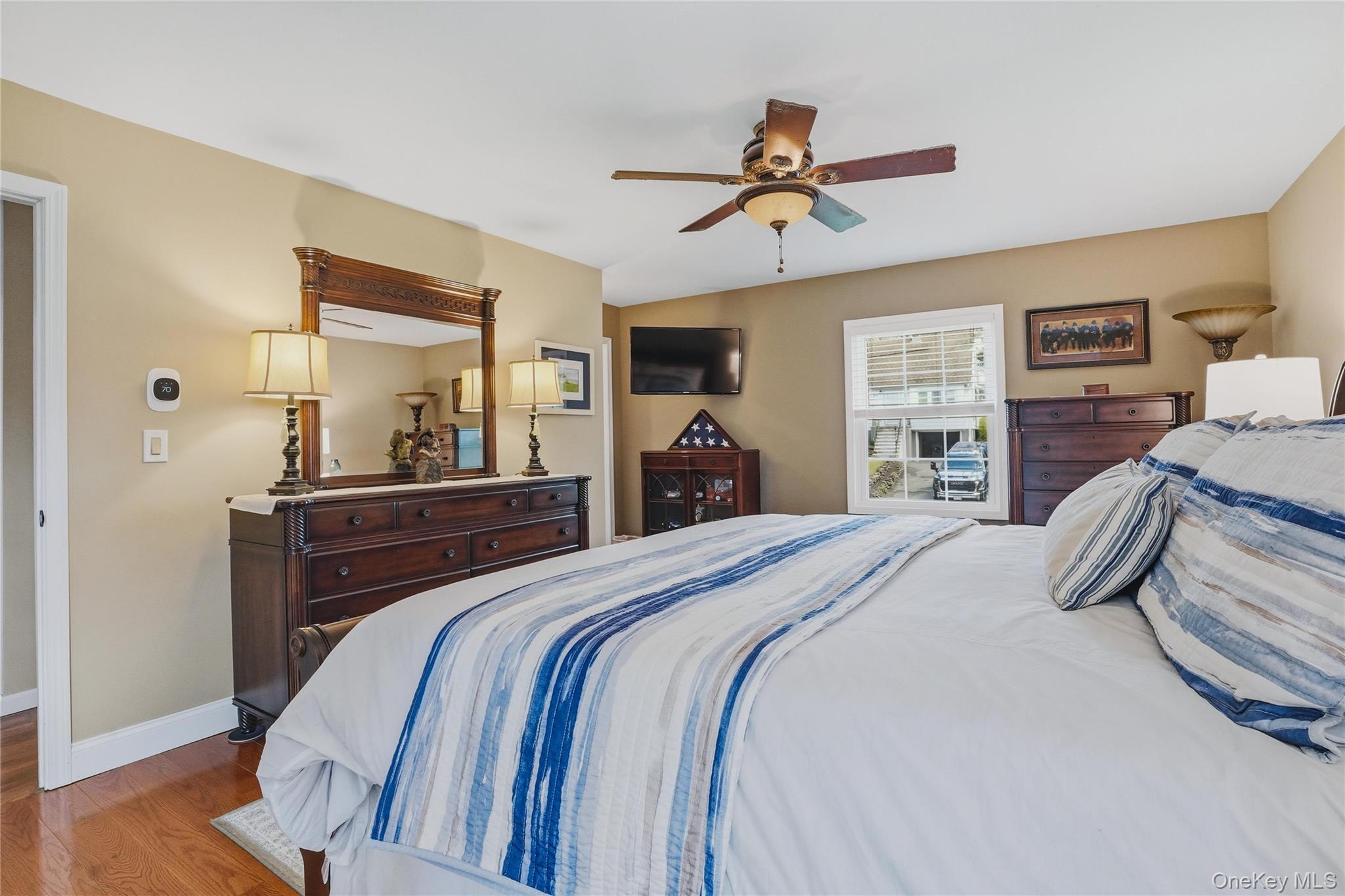 Single Family Mountain View  Ulster County, NY 12443, MLS-990245-23