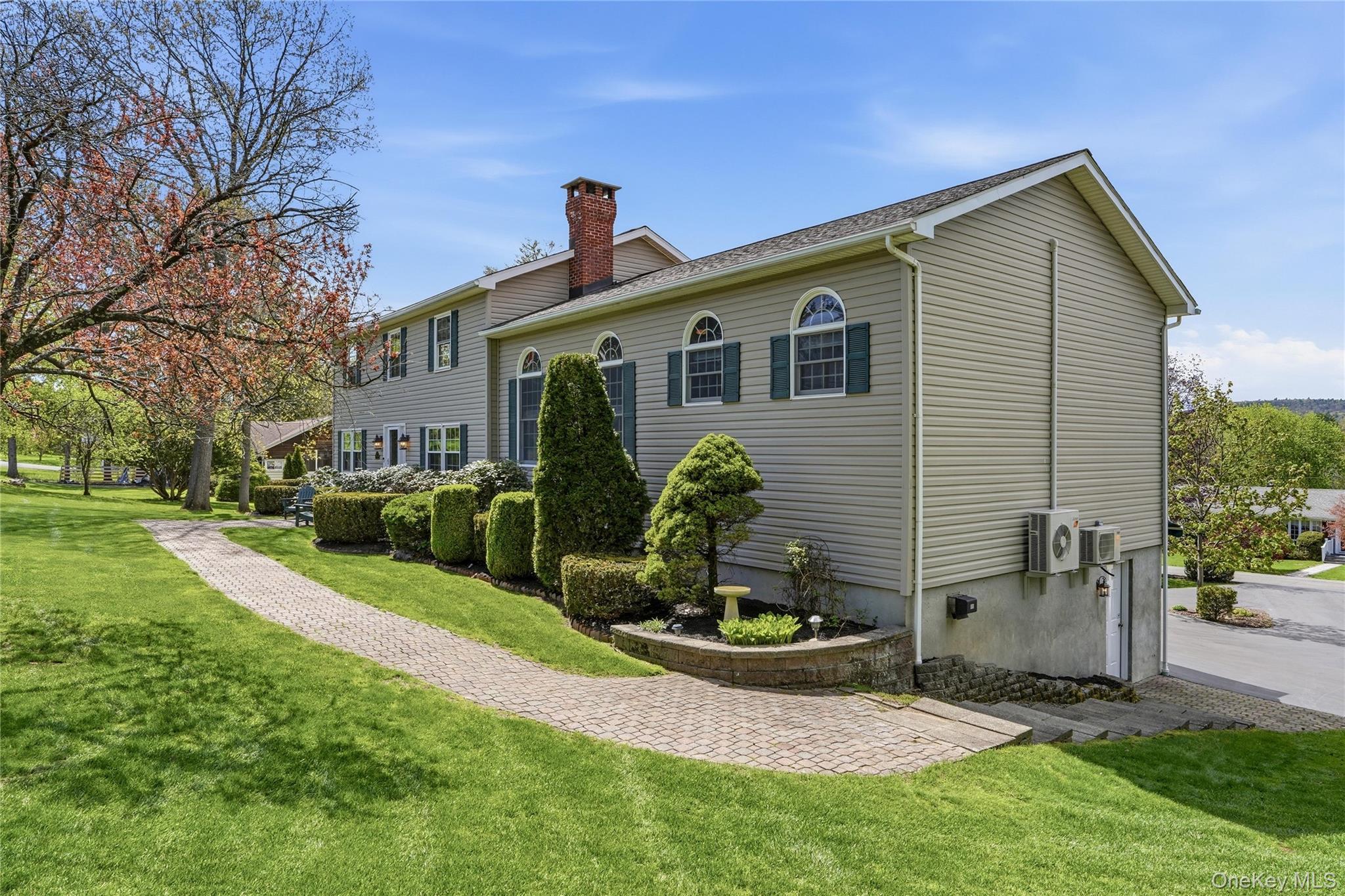 Single Family Mountain View  Ulster County, NY 12443, MLS-990245-4