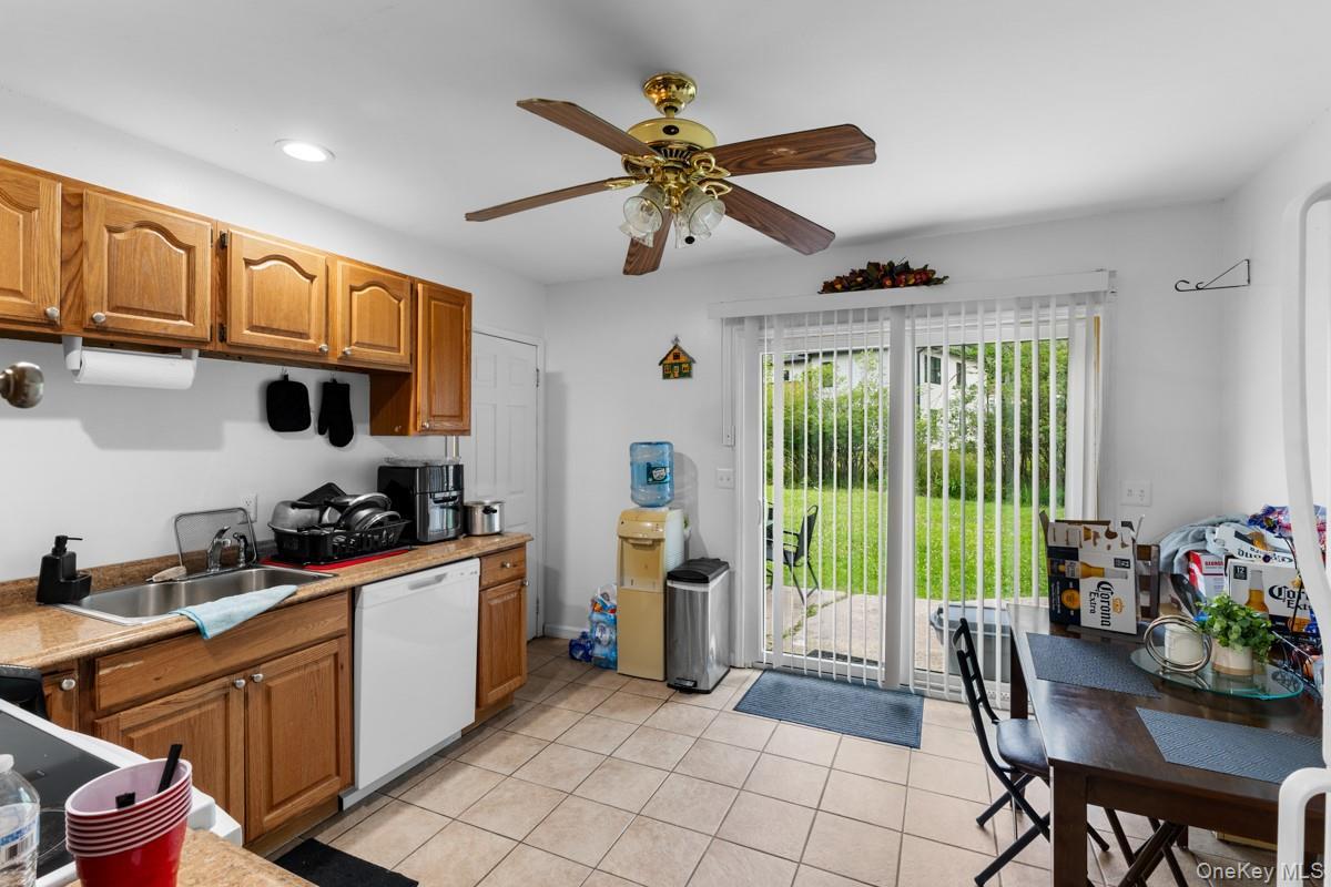 Single Family Park  Sullivan County, NY 12701, MLS-990251-27