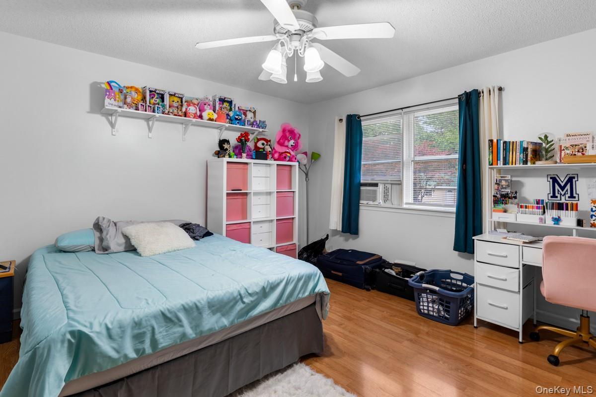 Single Family Park  Sullivan County, NY 12701, MLS-990251-31