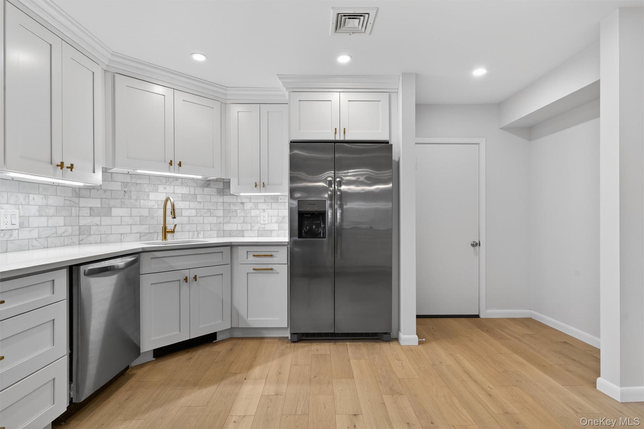 Single Family Bannock Court  Rockland County, NY 10901, MLS-990259-8