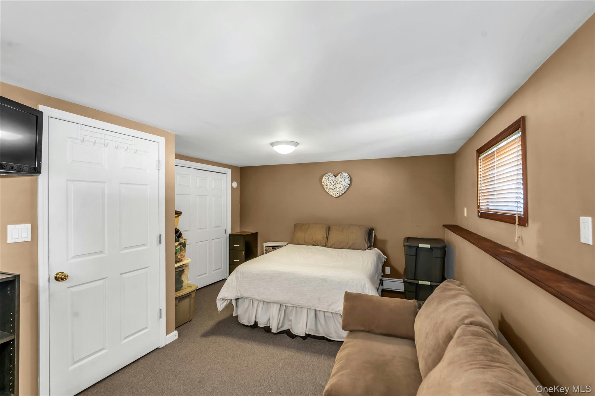 Single Family Peachtree Lane  Nassau County, NY 11801, MLS-990344-11