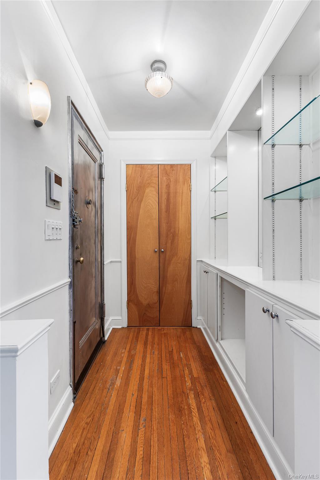 Coop Sixth  Manhattan, NY 10014, MLS-990370-13