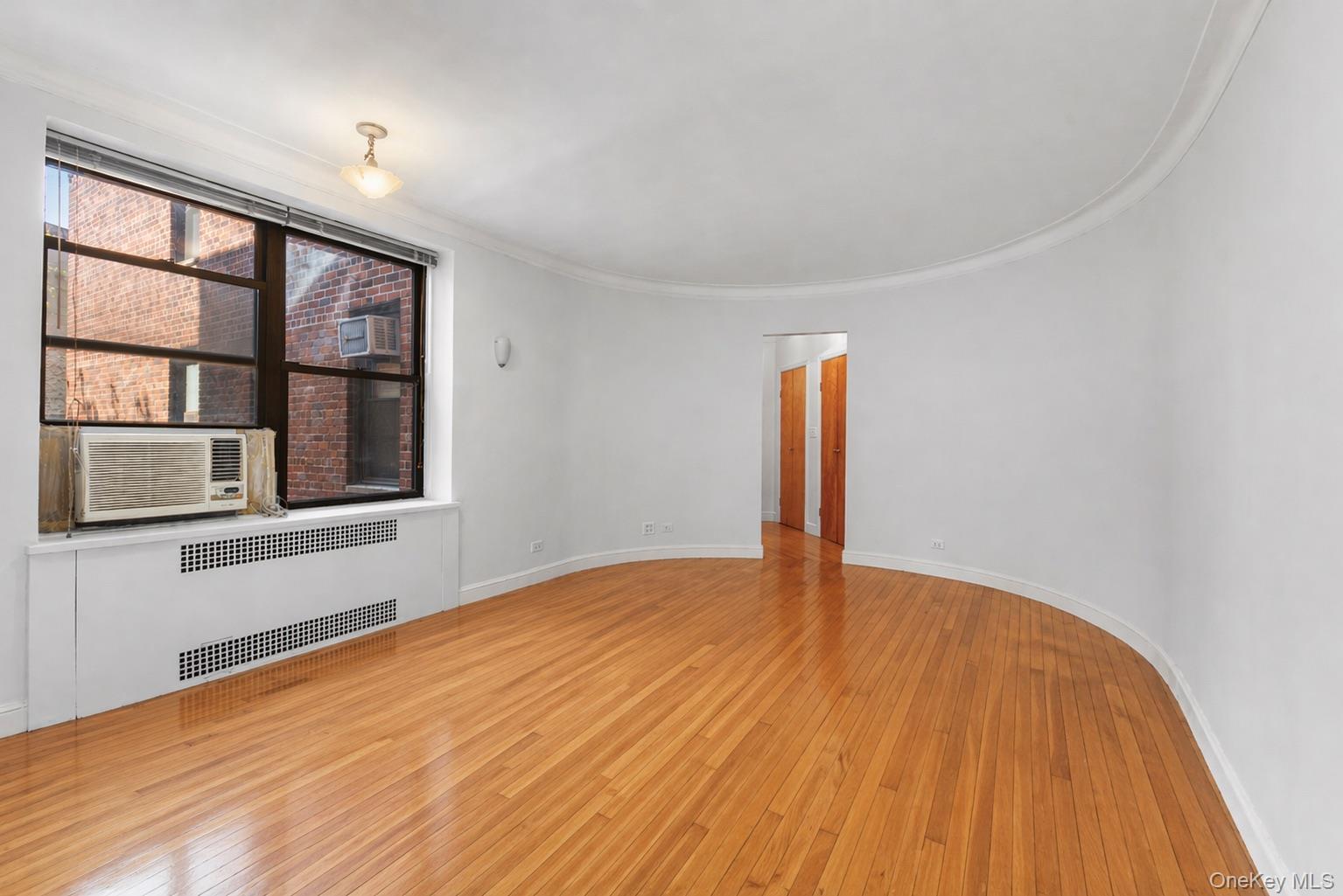 Coop Sixth  Manhattan, NY 10014, MLS-990370-3