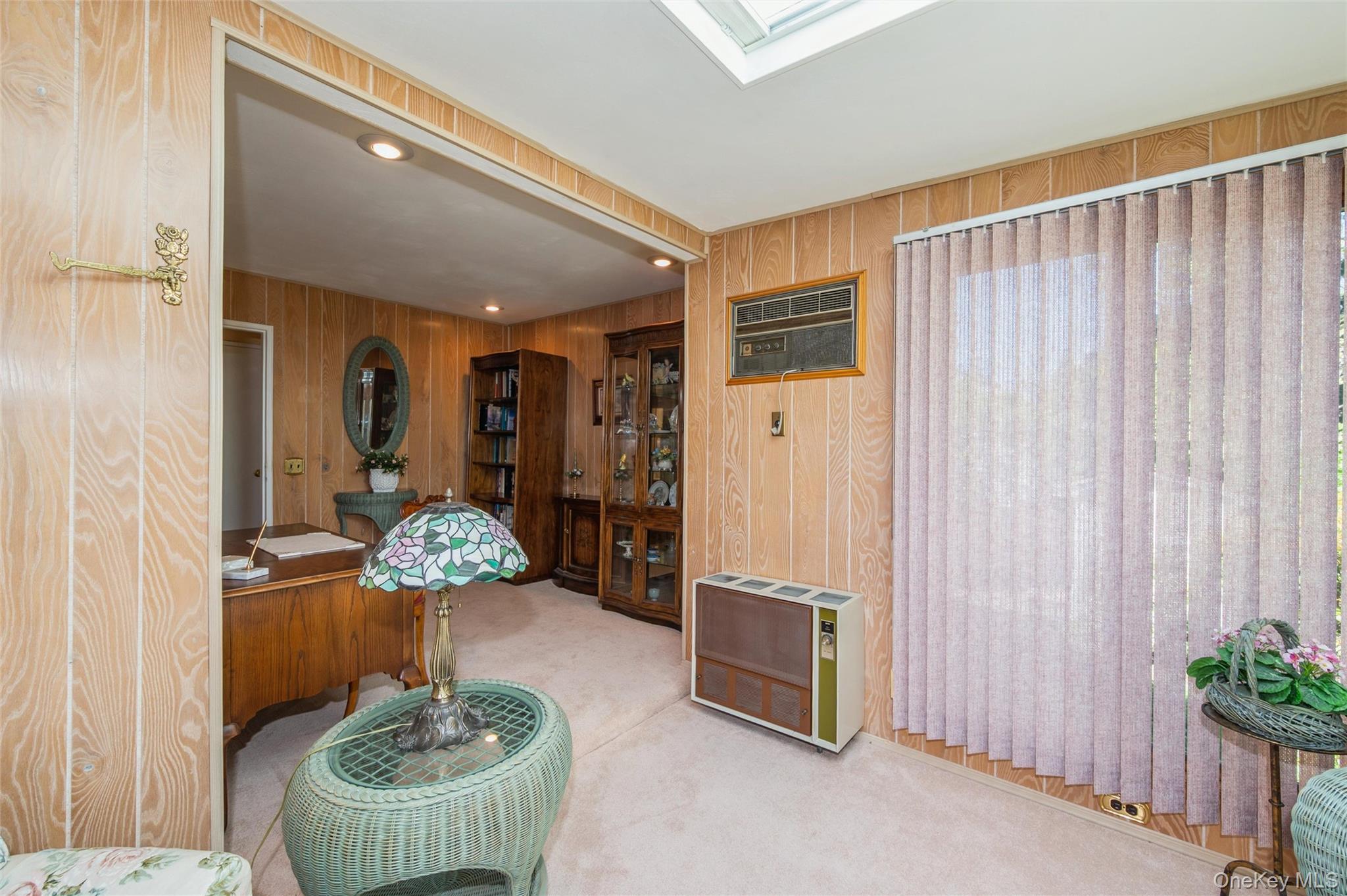 Single Family Wren  Suffolk County, NY 11768, MLS-990377-34