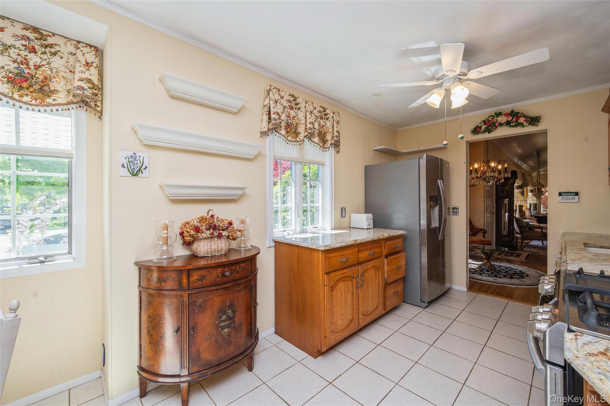 Single Family Wren  Suffolk County, NY 11768, MLS-990377-4
