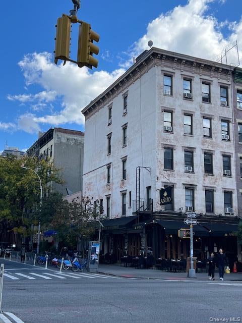 Single Family 47th  Manhattan, NY 10036, MLS-990379-2