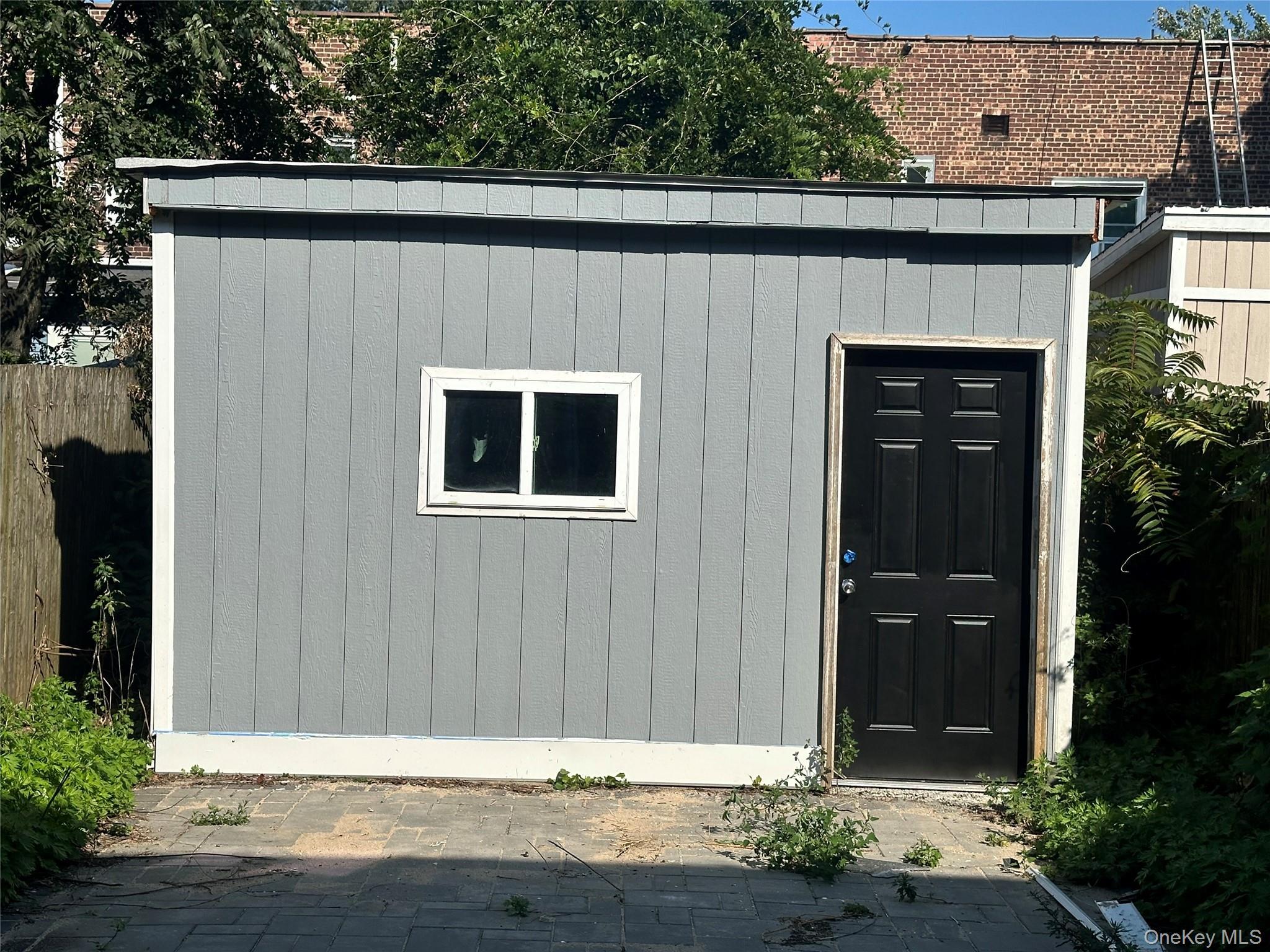 Single Family 187th  Queens, NY 11423, MLS-990382-26
