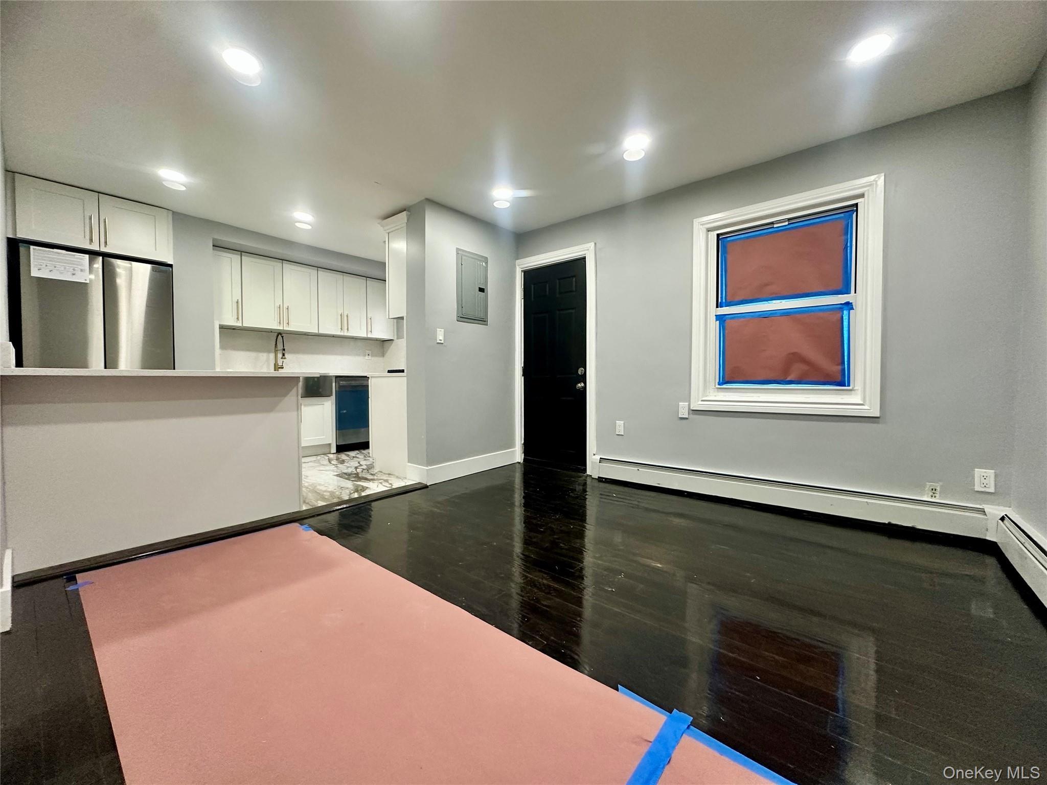 Single Family 187th  Queens, NY 11423, MLS-990382-4