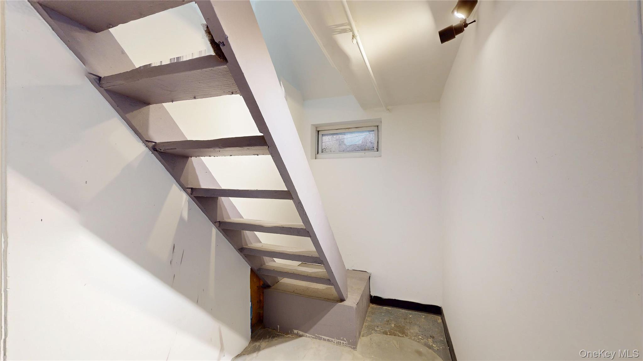 Single Family 82nd  Queens, NY 11385, MLS-990391-16