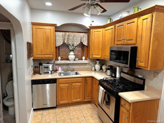 Single Family 141st  Queens, NY 11413, MLS-990398-4
