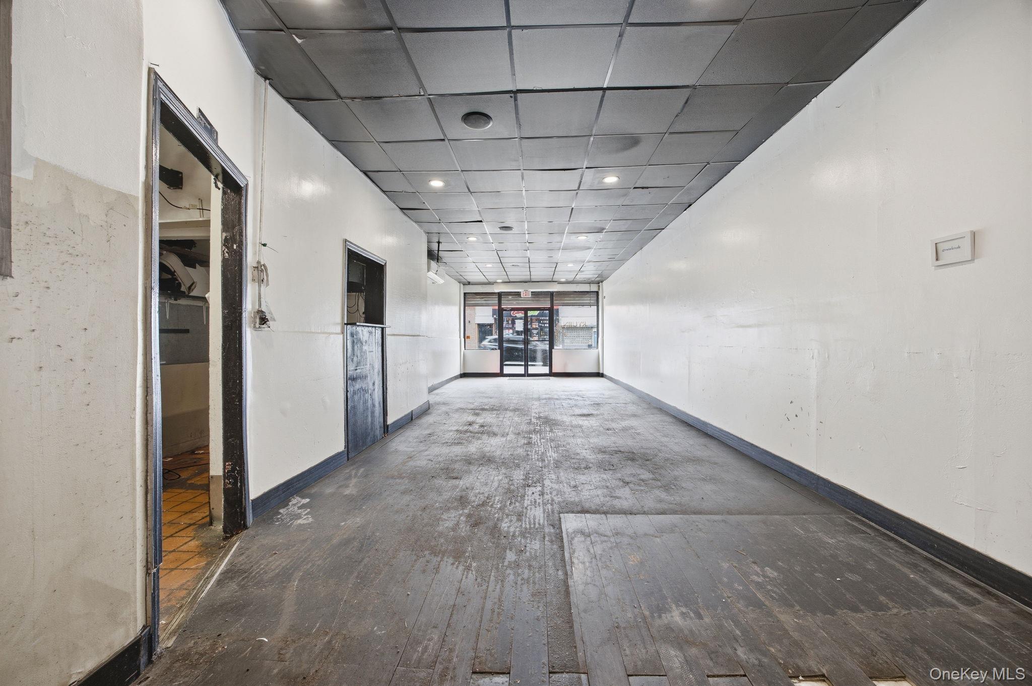 Single Family Grand  Brooklyn, NY 11211, MLS-990423-29