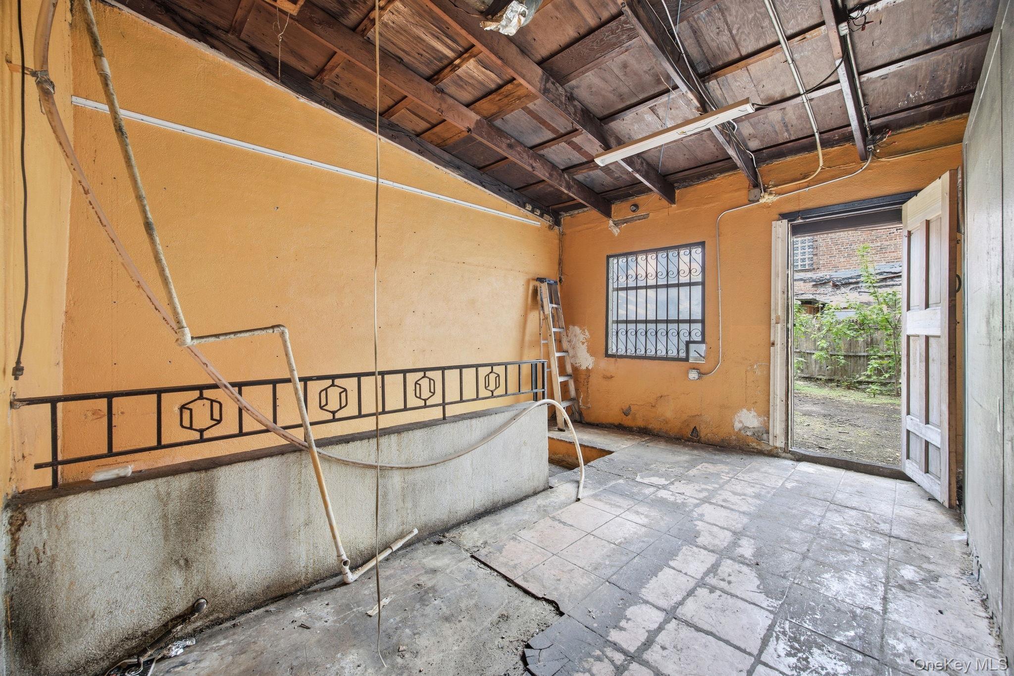 Single Family Grand  Brooklyn, NY 11211, MLS-990423-34