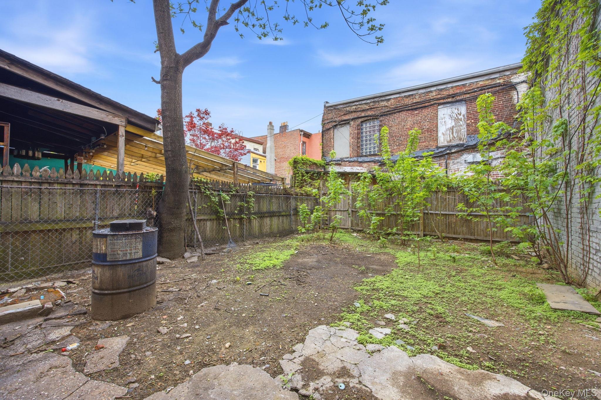 Single Family Grand  Brooklyn, NY 11211, MLS-990423-36