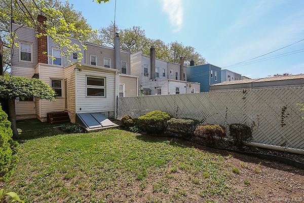 Single Family 79th  Queens, NY 11385, MLS-990444-30