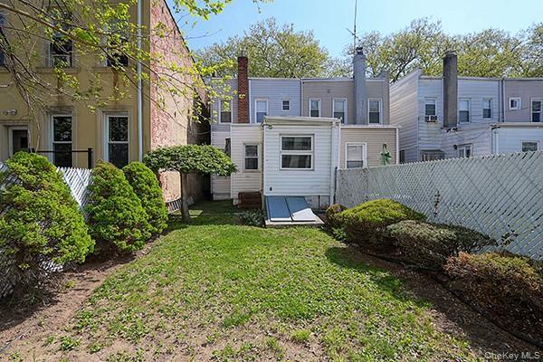 Single Family 79th  Queens, NY 11385, MLS-990444-31