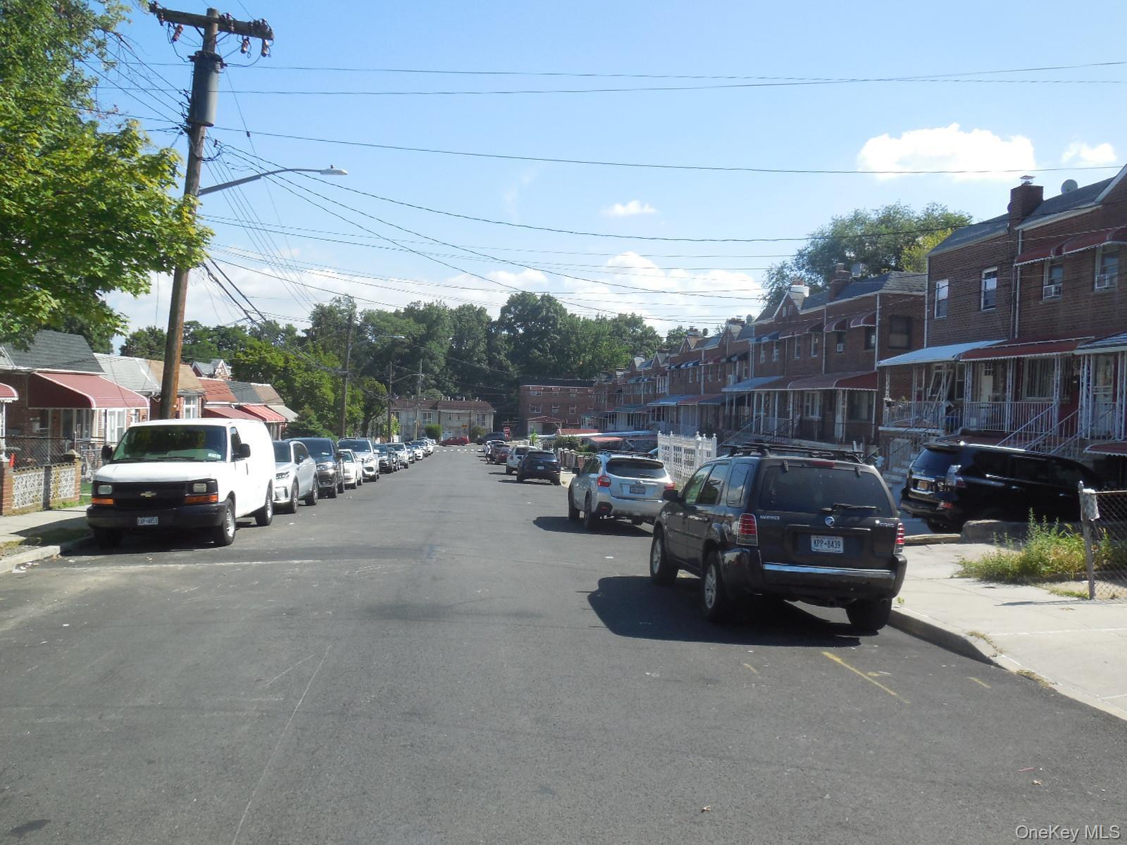Single Family Gunther  Bronx, NY 10469, MLS-990456-5