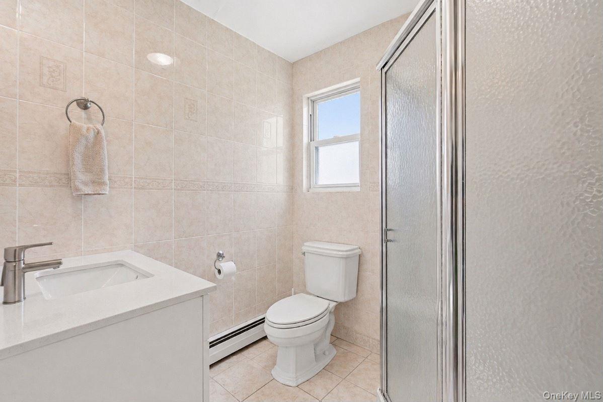 Single Family Manatuck  Suffolk County, NY 11706, MLS-990474-21