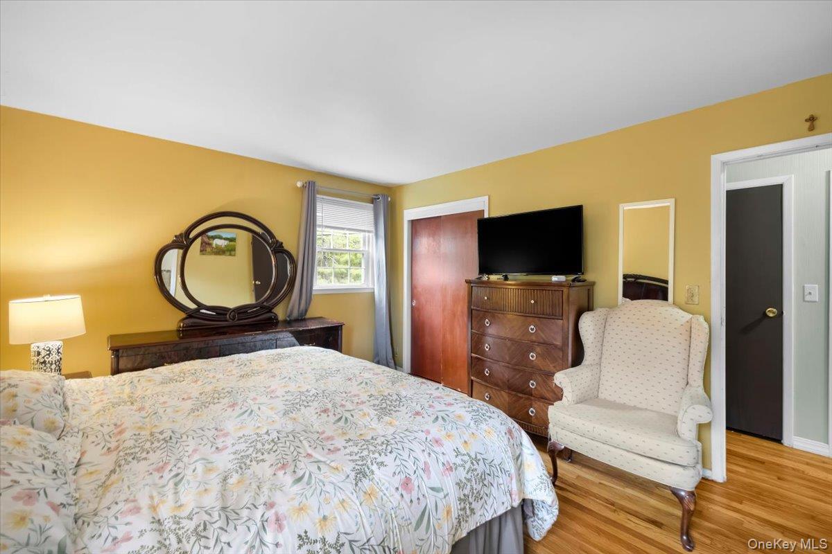 Single Family Bristol  Rockland County, NY 10956, MLS-990479-21