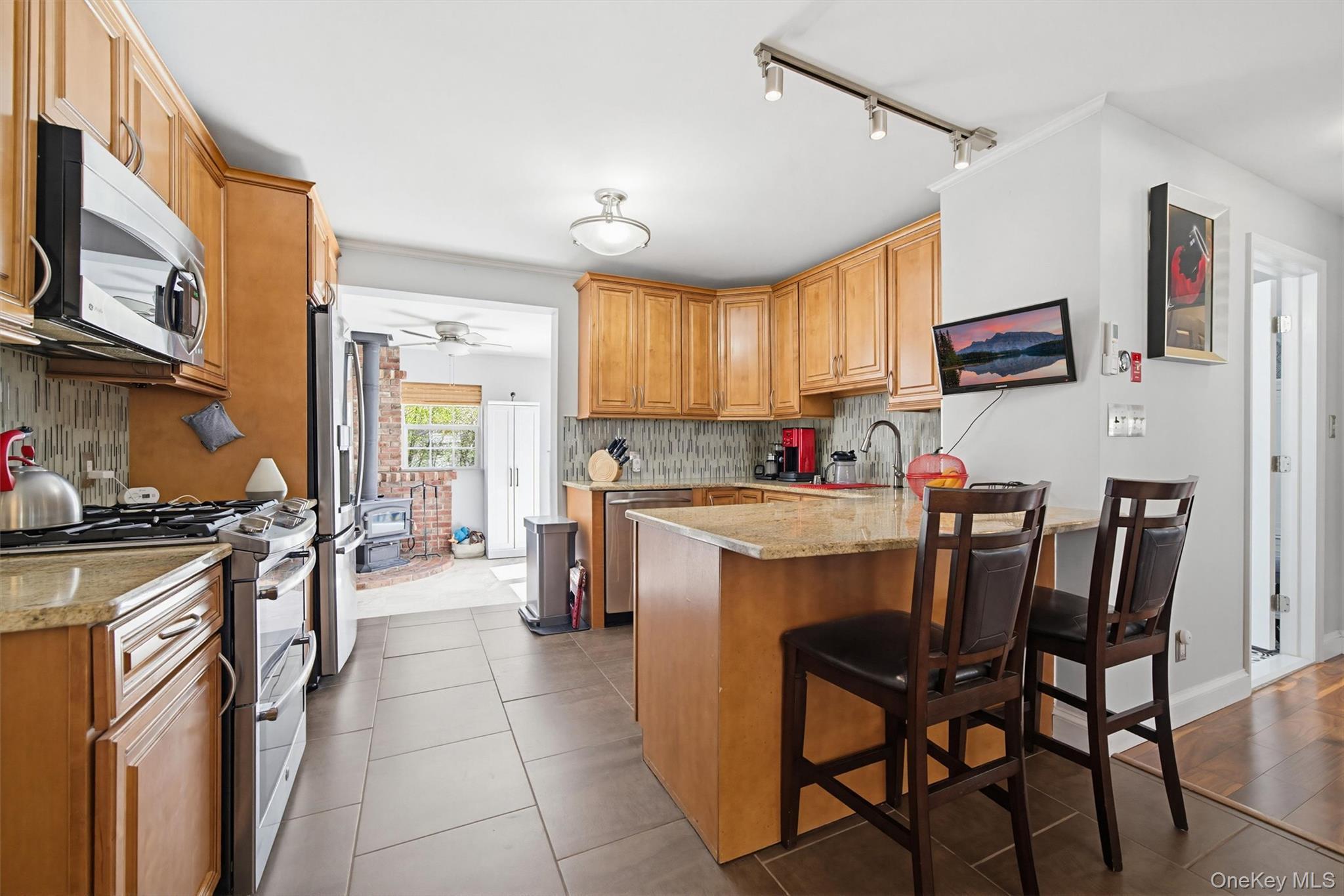 Single Family Union  Orange County, NY 12550, MLS-990482-16