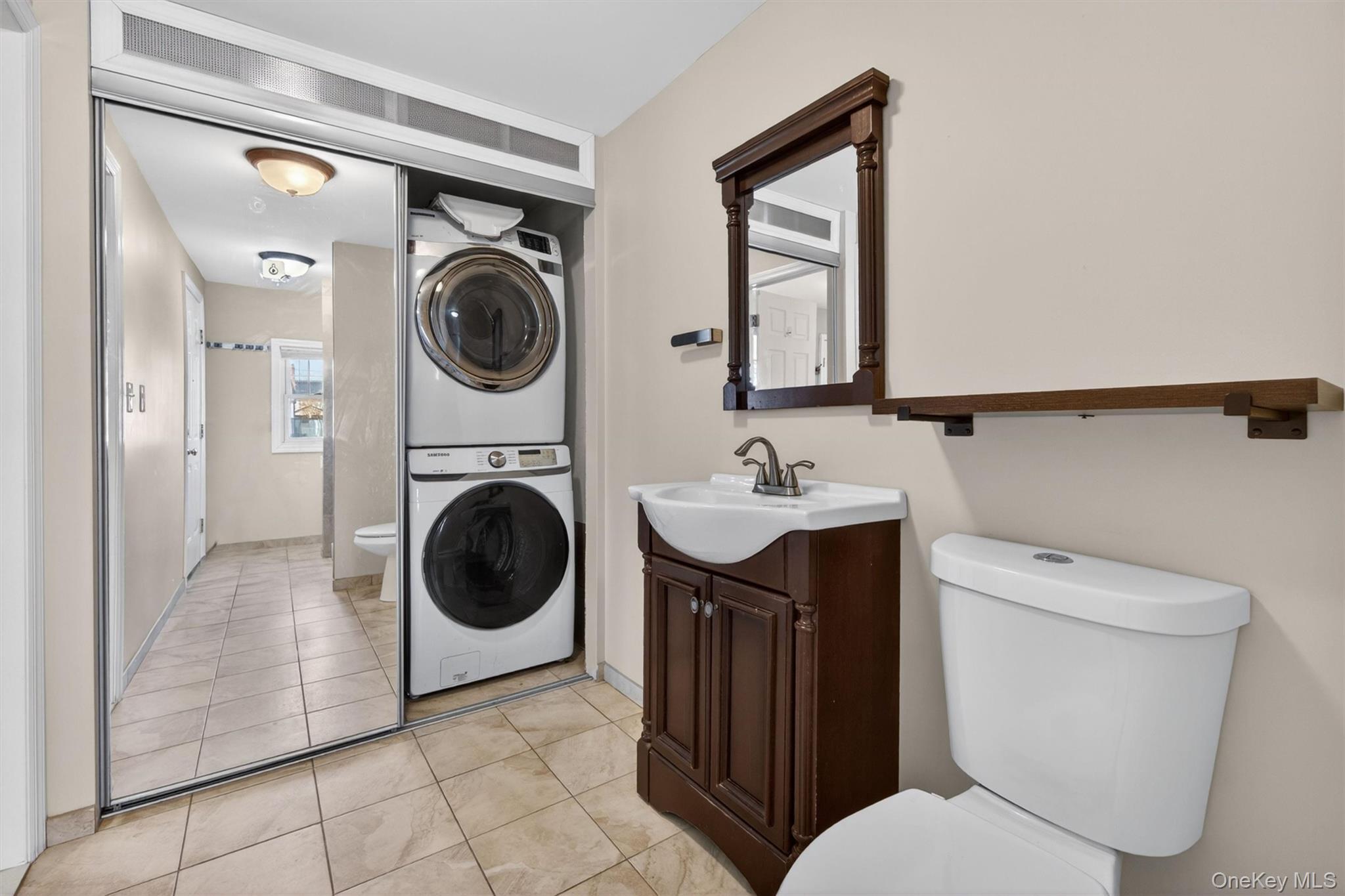 Single Family Forest Nassau County, NY 11758, MLS-990494-18