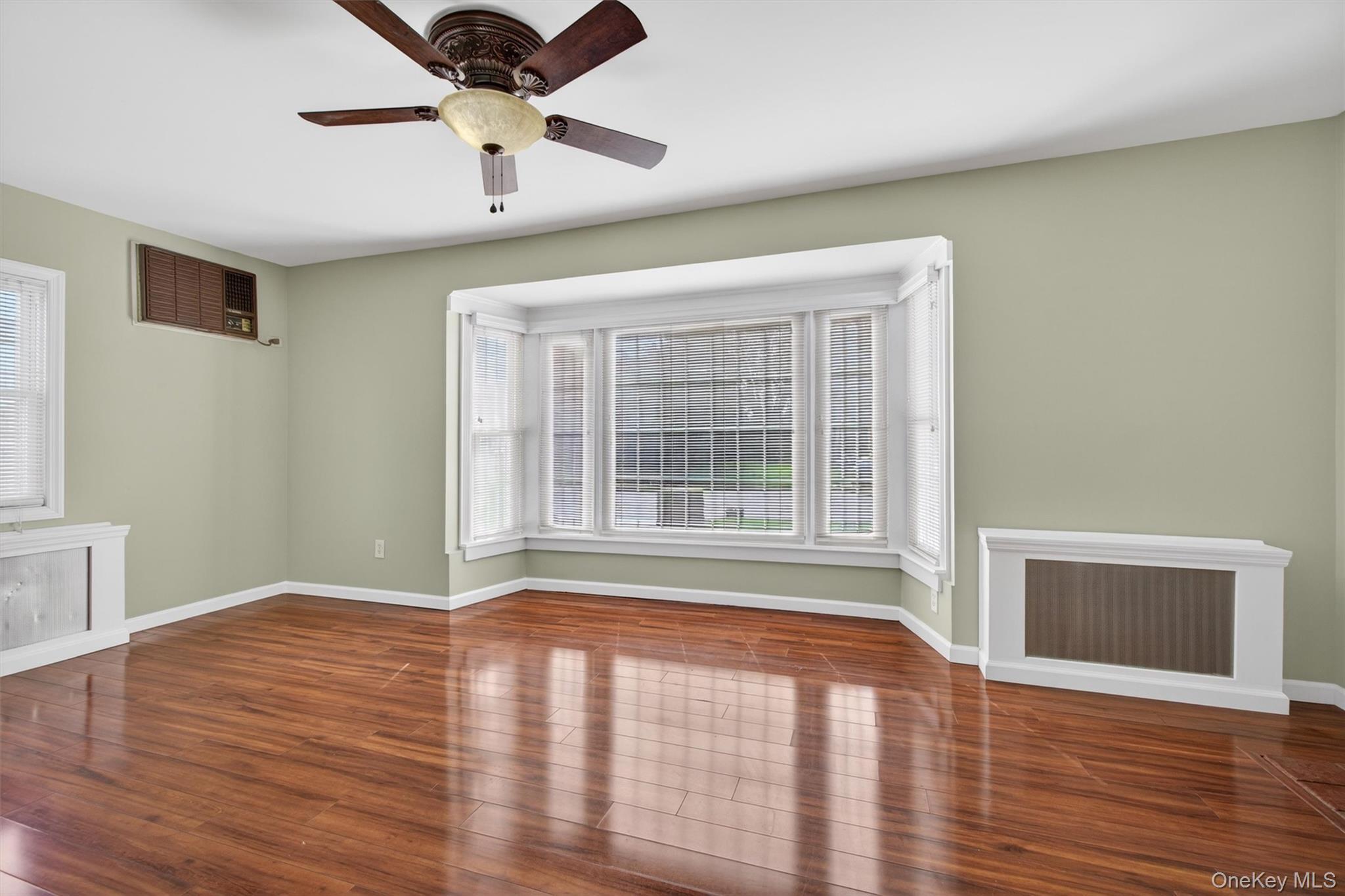 Single Family Forest Nassau County, NY 11758, MLS-990494-19