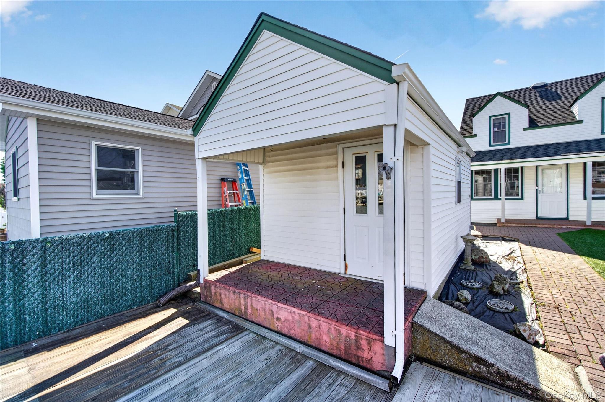 Single Family Forest Nassau County, NY 11758, MLS-990494-40