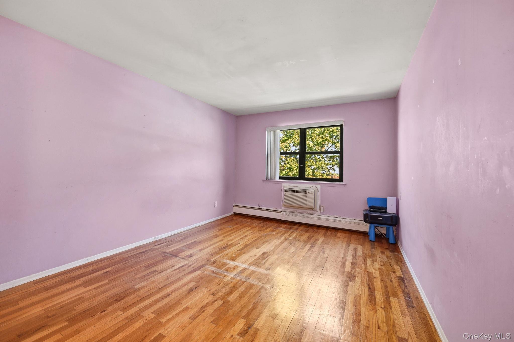 Single Family 69 Avenue Queens, NY 11362, MLS-990502-22