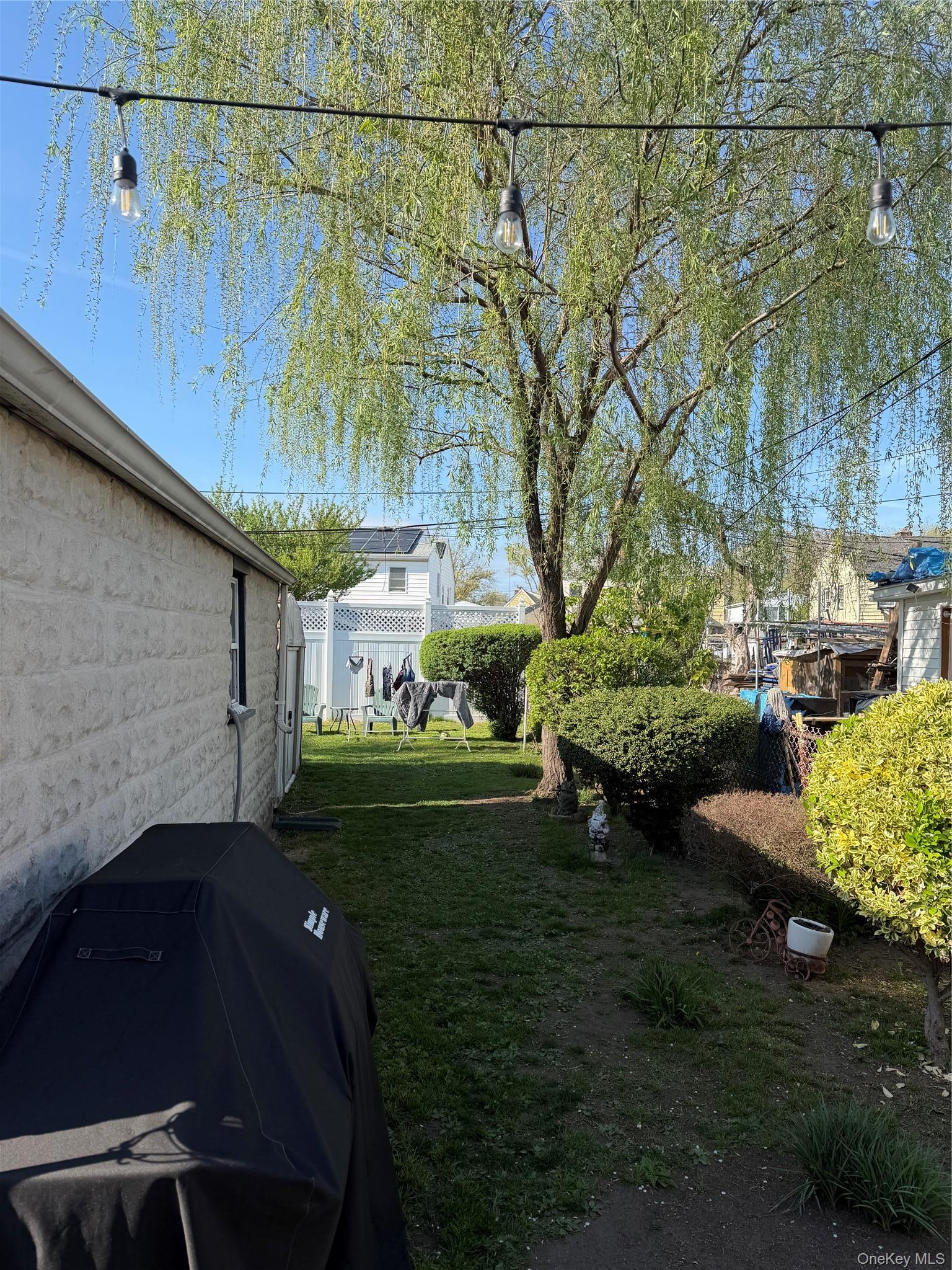 Single Family 64th  Queens, NY 11367, MLS-990506-3