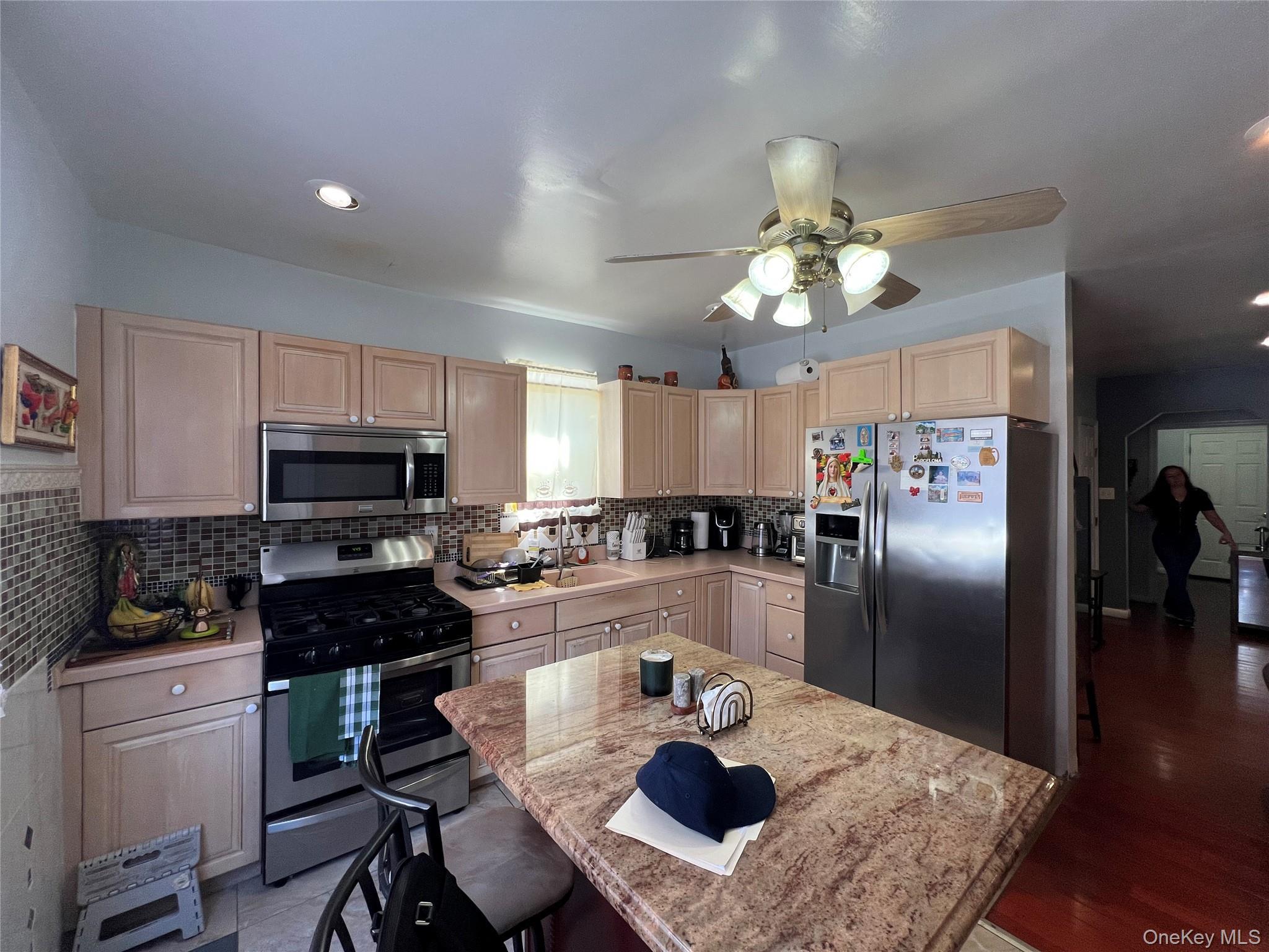 Single Family 131st Avenue  Queens, NY 11413, MLS-990510-11