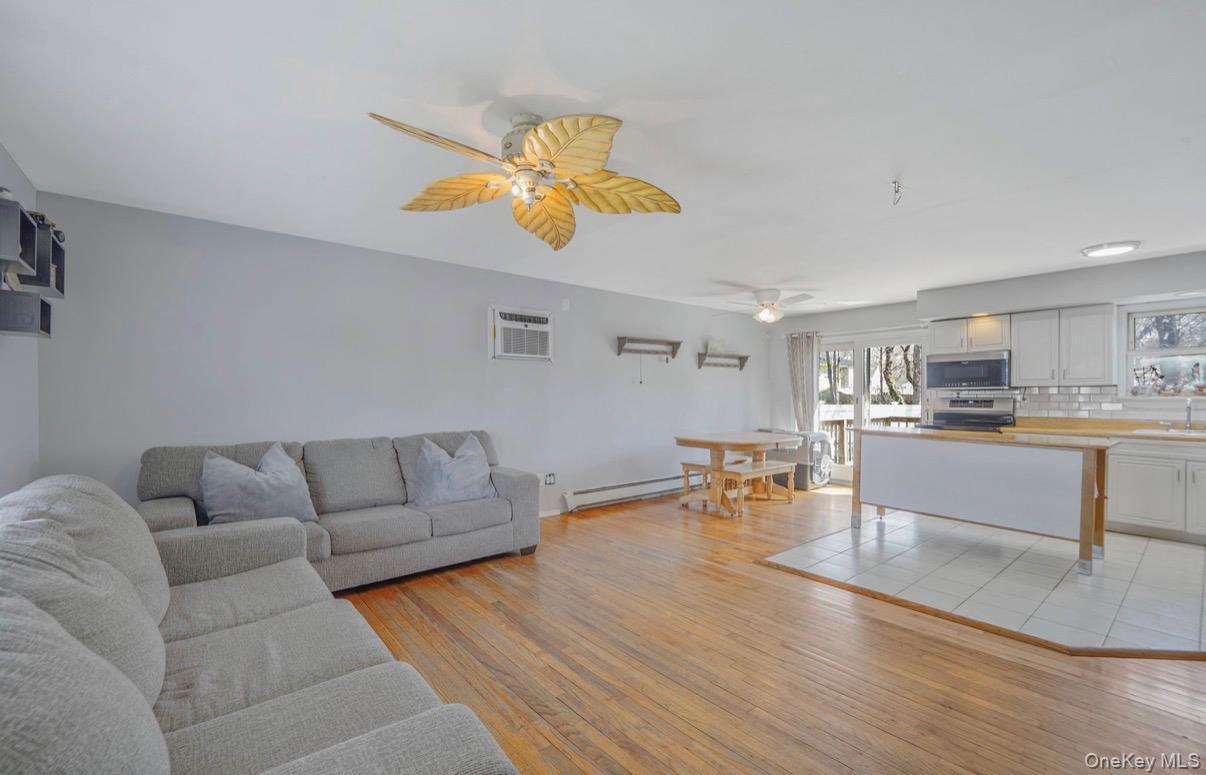 Single Family Maplewood Drive Suffolk County, NY 11967, MLS-990536-14