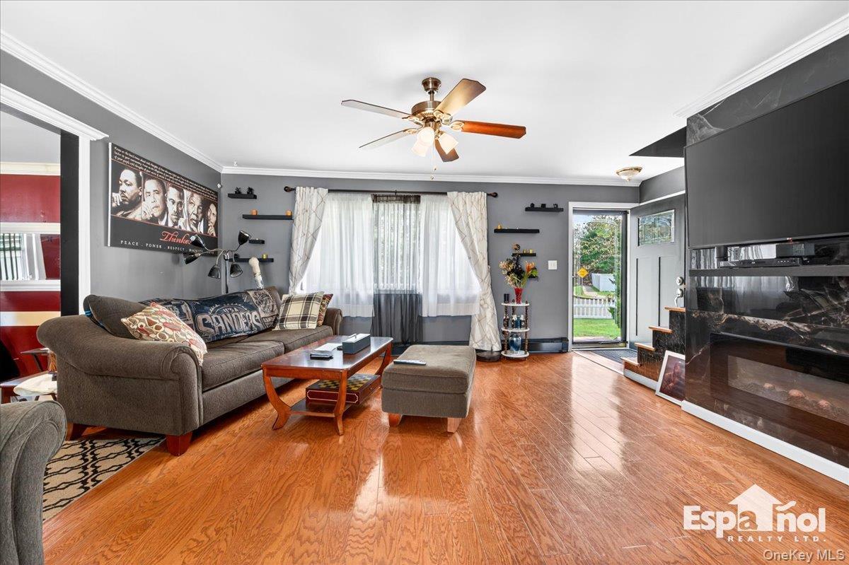 Single Family Ronald  Suffolk County, NY 11701, MLS-990542-10