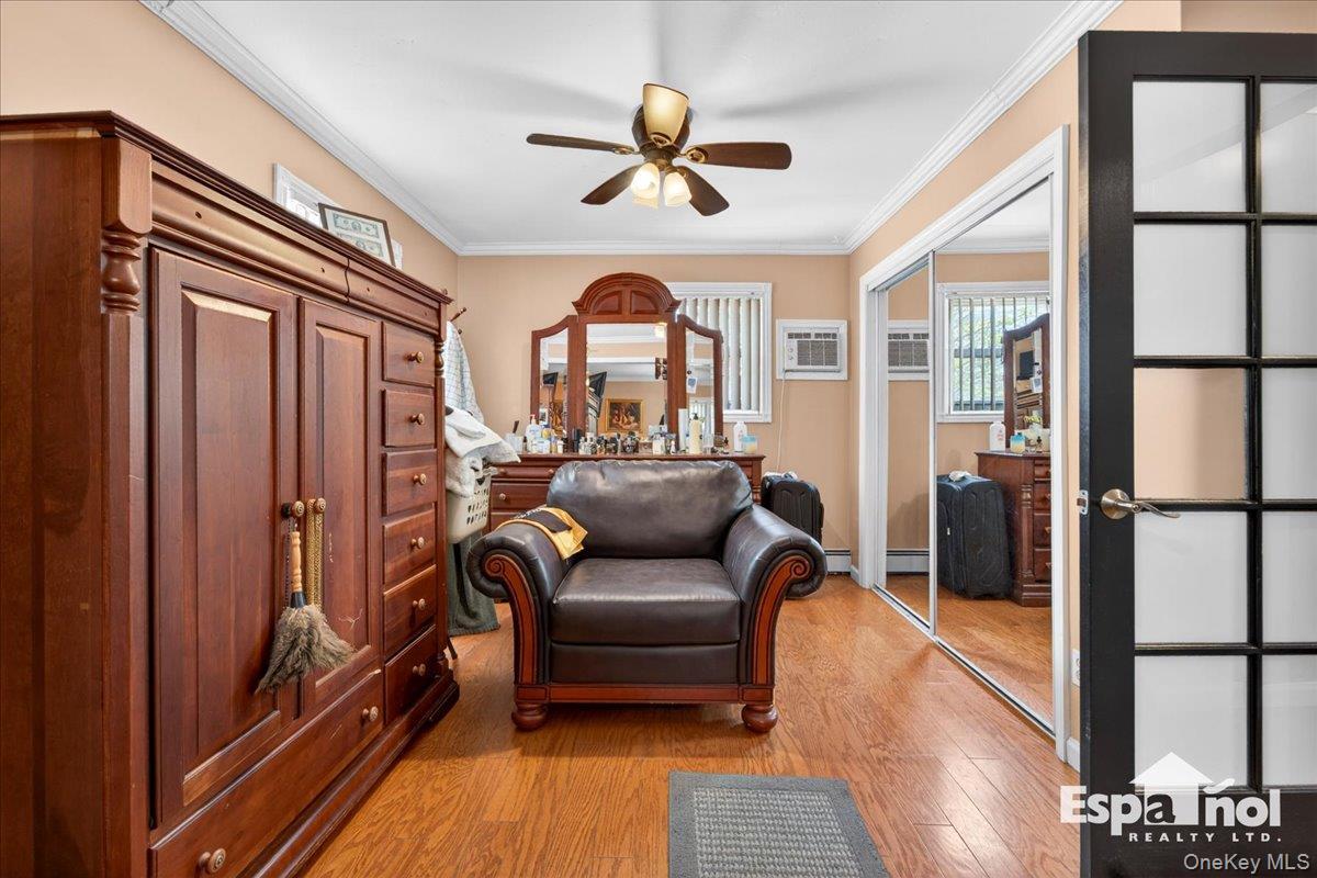 Single Family Ronald  Suffolk County, NY 11701, MLS-990542-29