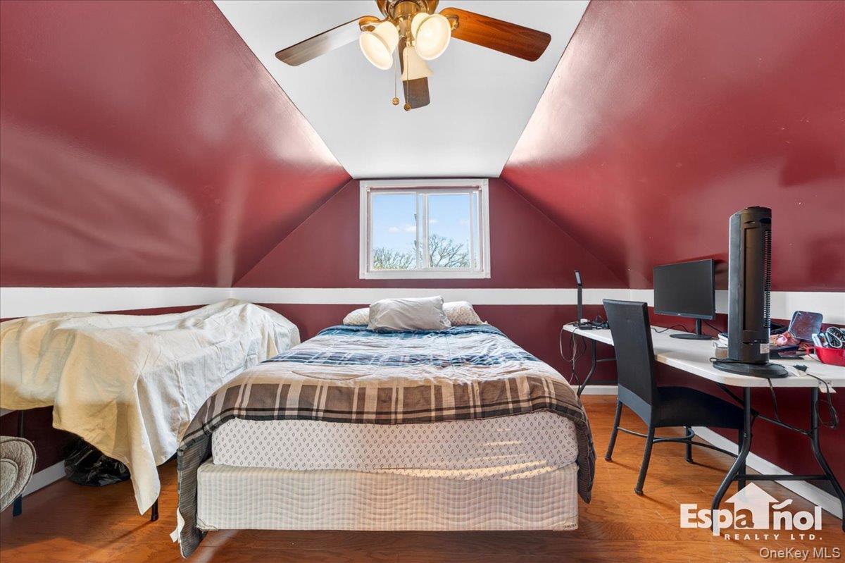 Single Family Ronald  Suffolk County, NY 11701, MLS-990542-32