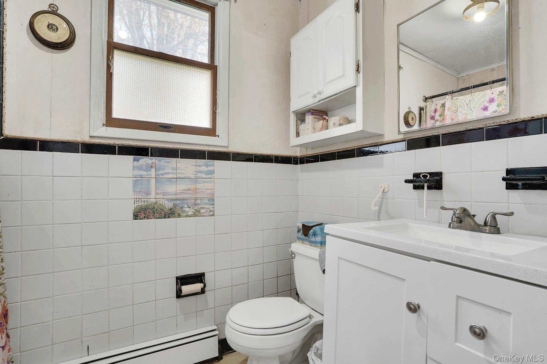 Single Family 4th  Suffolk County, NY 11757, MLS-990549-7