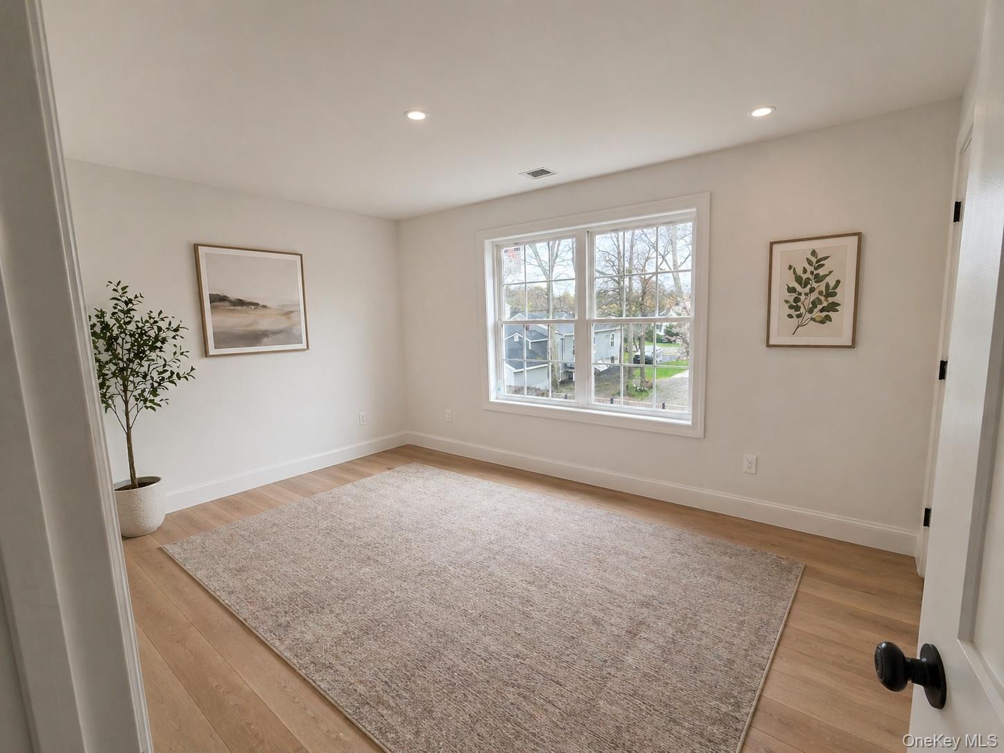 Single Family Edgewater  Suffolk County, NY 11951, MLS-990557-9