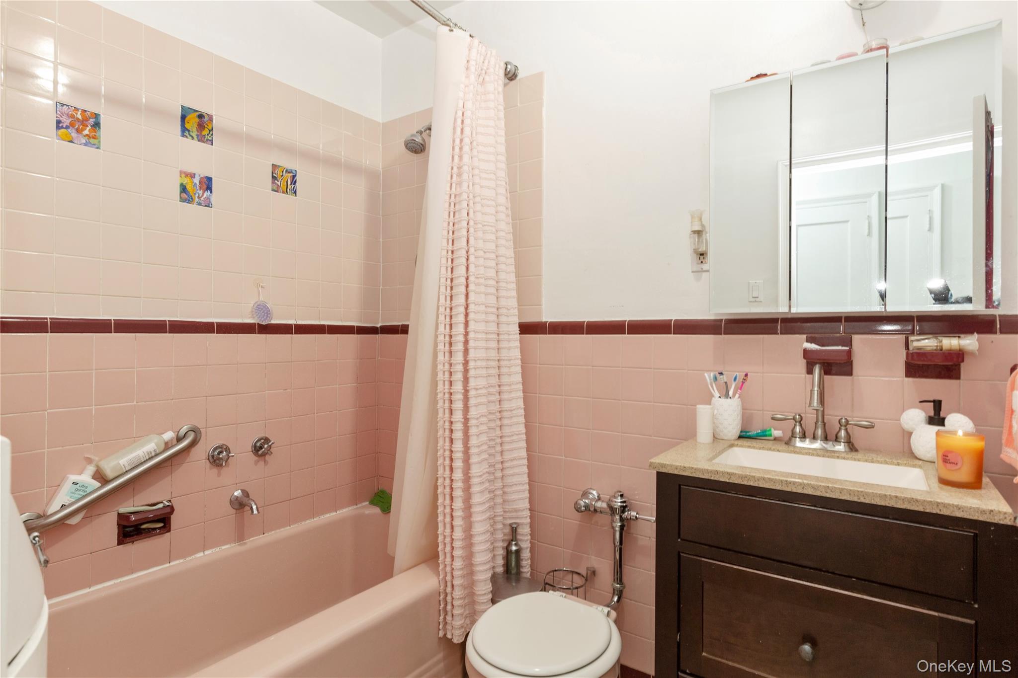 Single Family 164th Queens, NY 11358, MLS-990567-10