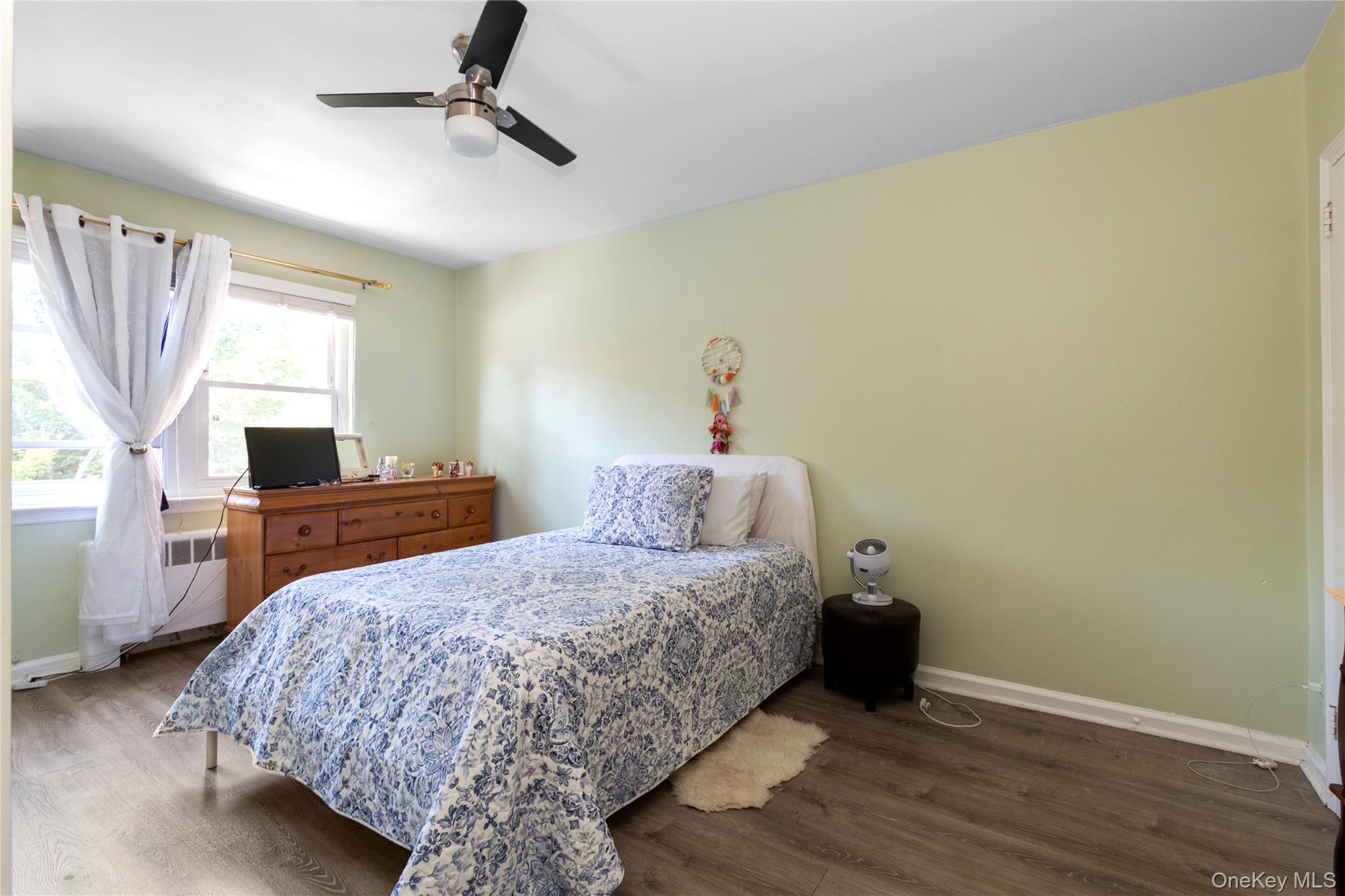 Single Family 164th Queens, NY 11358, MLS-990567-12
