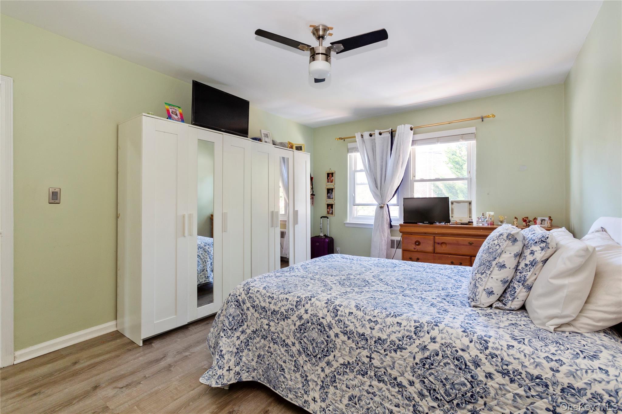 Single Family 164th Queens, NY 11358, MLS-990567-13